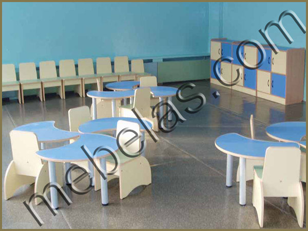 Children-furniture80
