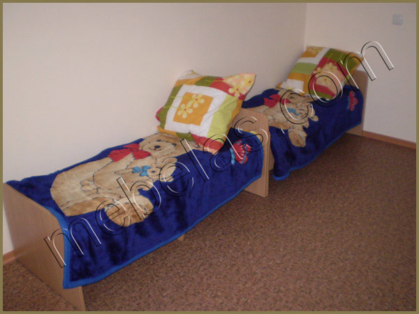 Children-furniture30